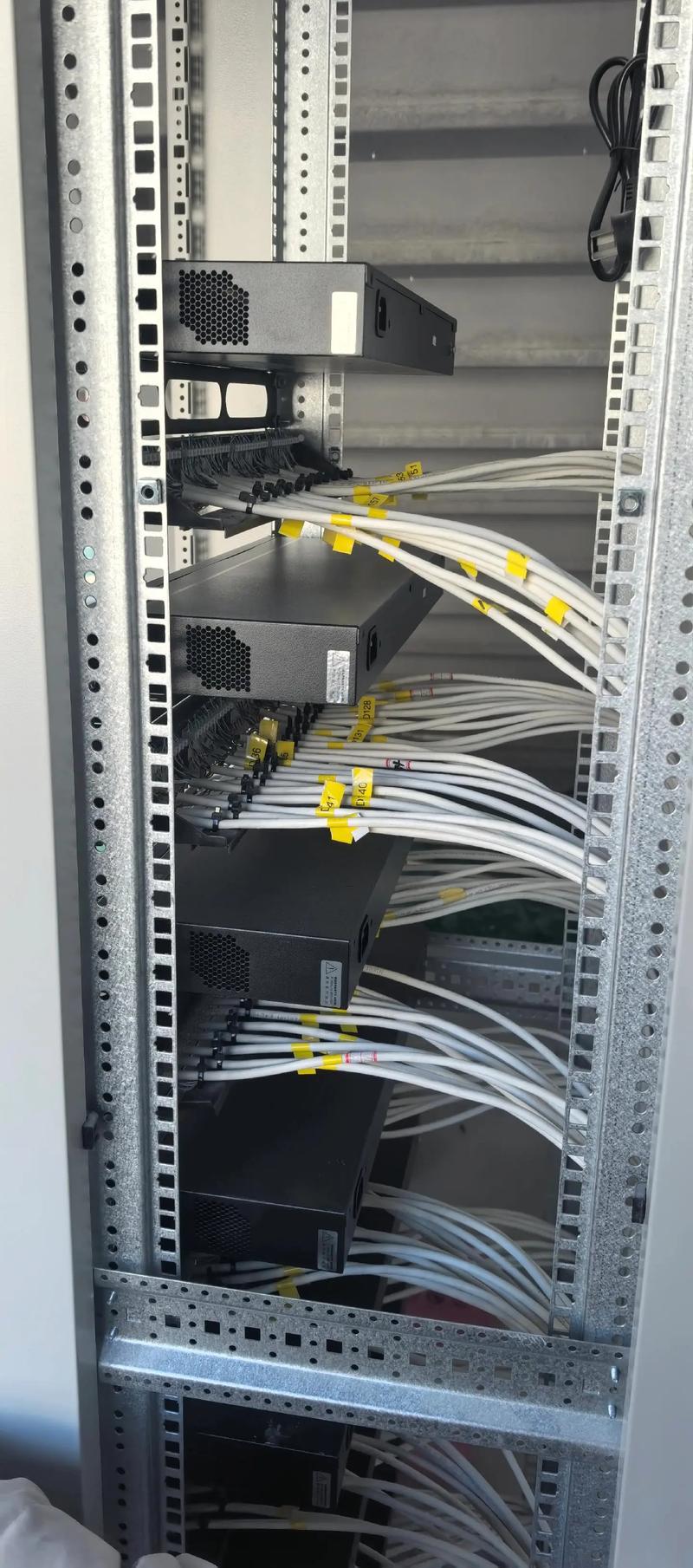 智能化厂区弱电工程 综合布线，夯实企业数字化转型的网络基石